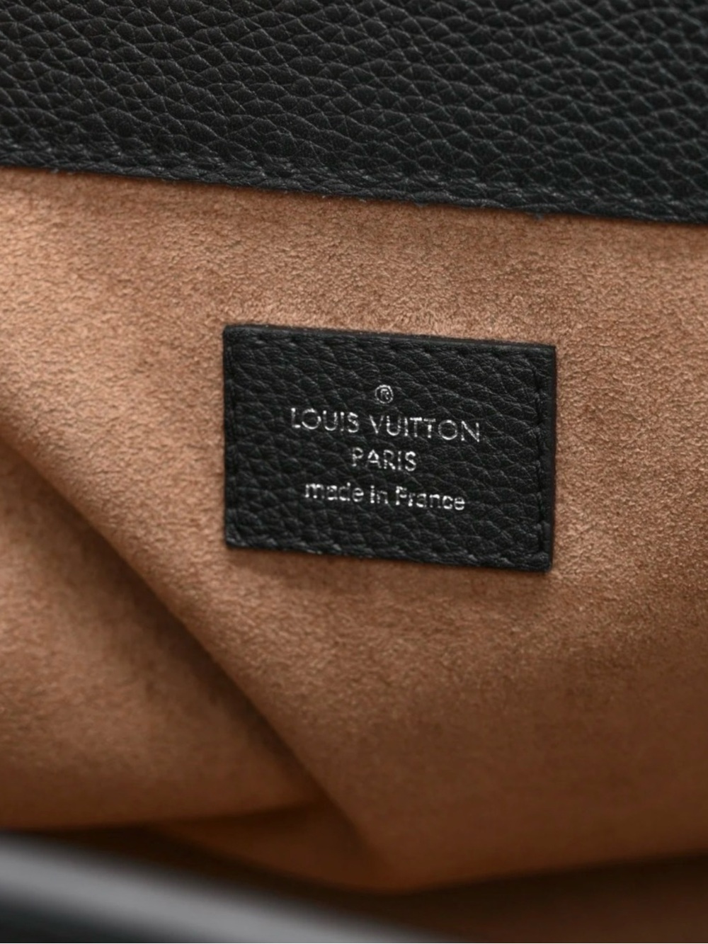 Louis Vuitton Mahina Sevres Black Mahina Leather Handbag 🖤 - Picture 8 of 11